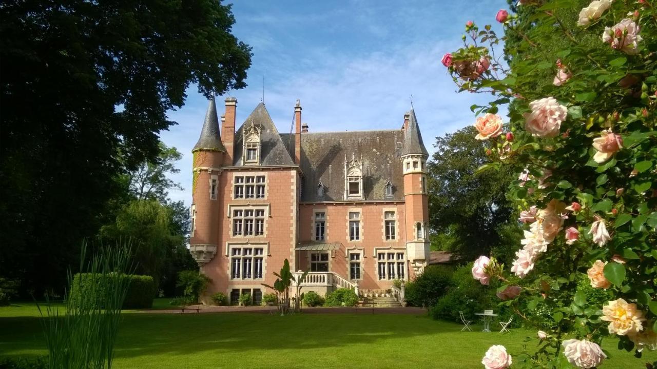 Saint-Rémy-de-Chargnat Chateau De La Vernede, La Grande Vernede المظهر الخارجي الصورة