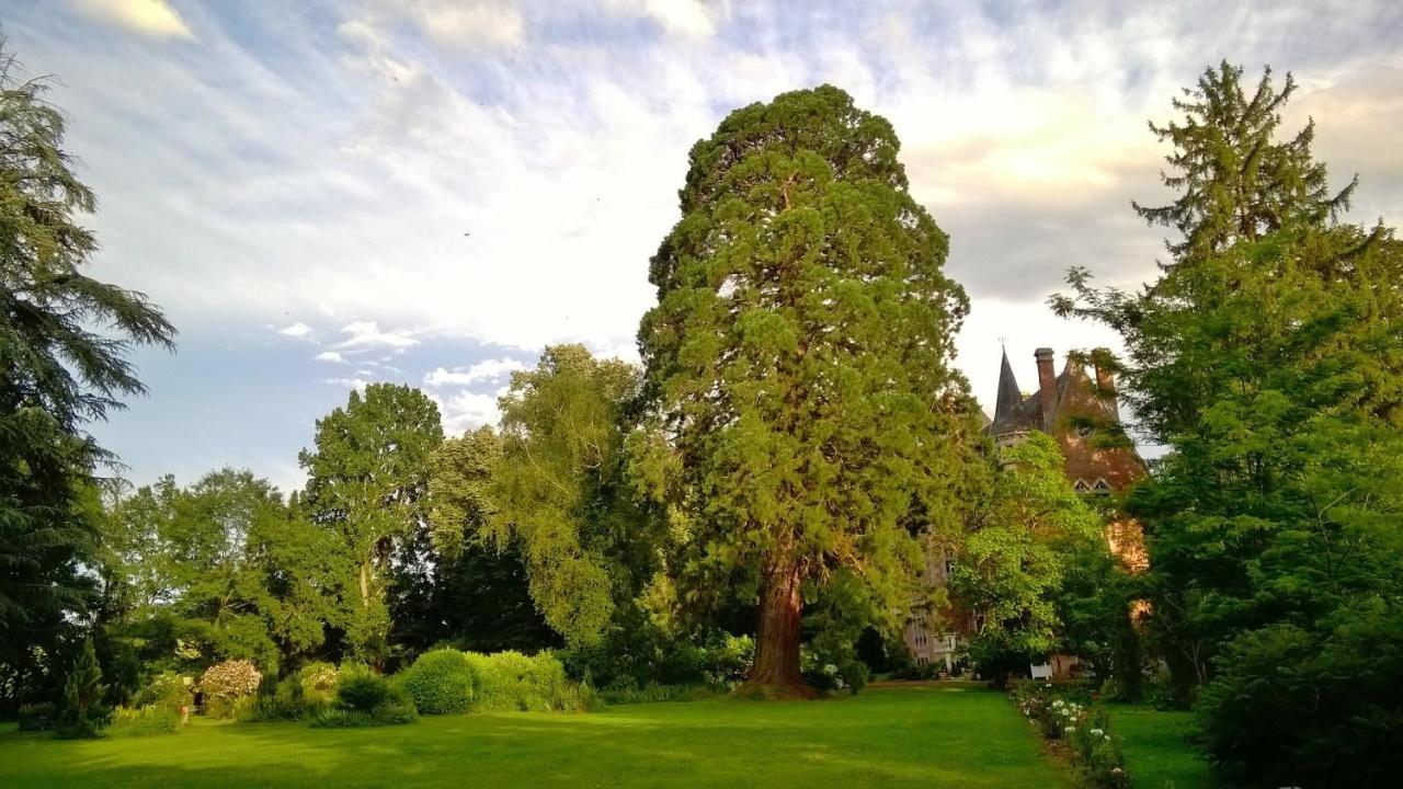 Saint-Rémy-de-Chargnat Chateau De La Vernede, La Grande Vernede المظهر الخارجي الصورة