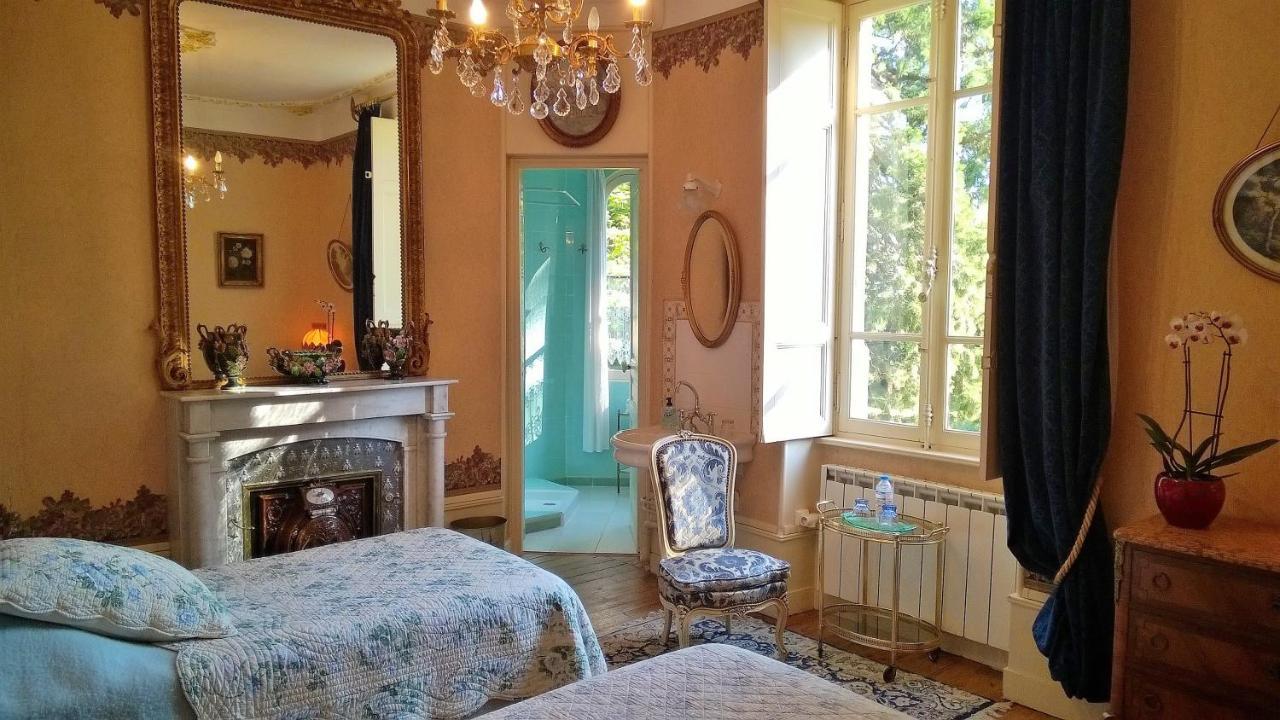 Saint-Rémy-de-Chargnat Chateau De La Vernede, La Grande Vernede المظهر الخارجي الصورة