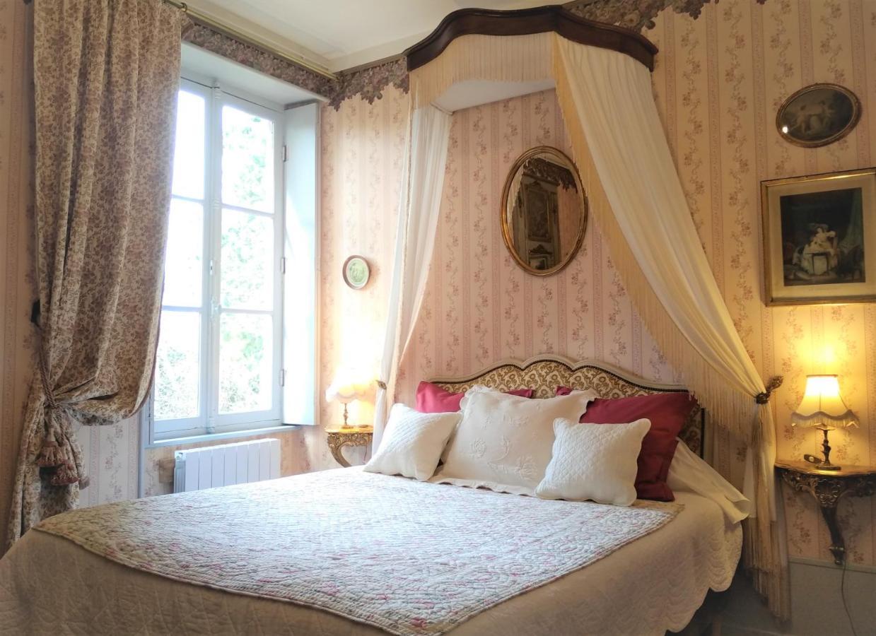 Saint-Rémy-de-Chargnat Chateau De La Vernede, La Grande Vernede المظهر الخارجي الصورة