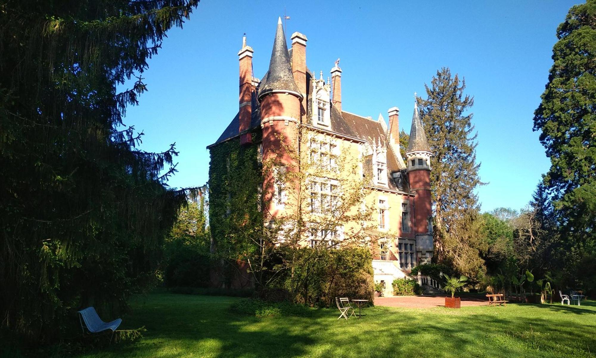 Saint-Rémy-de-Chargnat Chateau De La Vernede, La Grande Vernede المظهر الخارجي الصورة